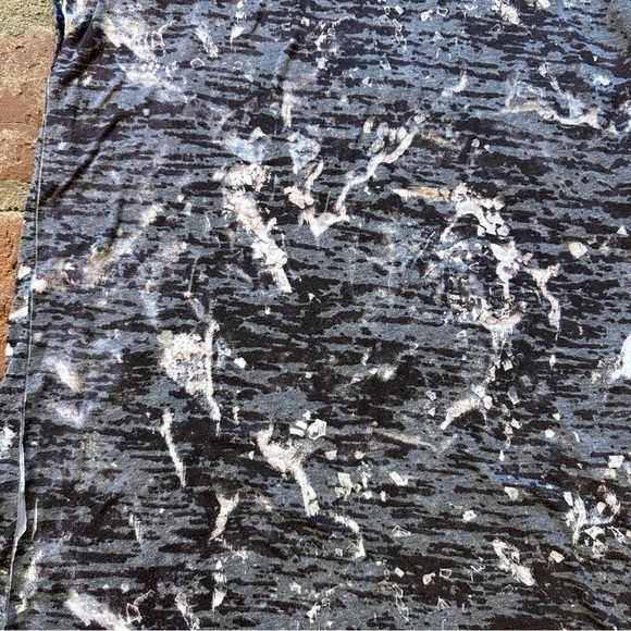 Elvis Laskin abstract long sleeved black, white & gray size small top - Picture 2 of 13